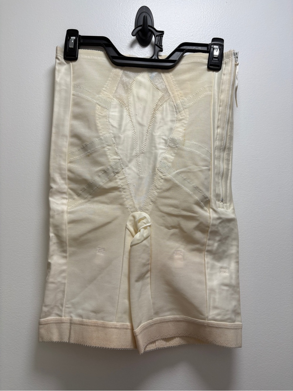 Vintage 1960’s Sears Cream High Waist Log Leg Panty Girdle Shape-wear Shorts